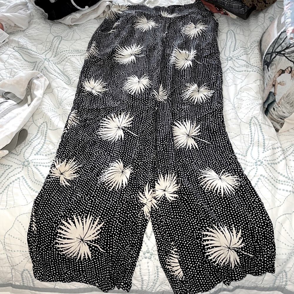 Billabong beach pants size small lightweight